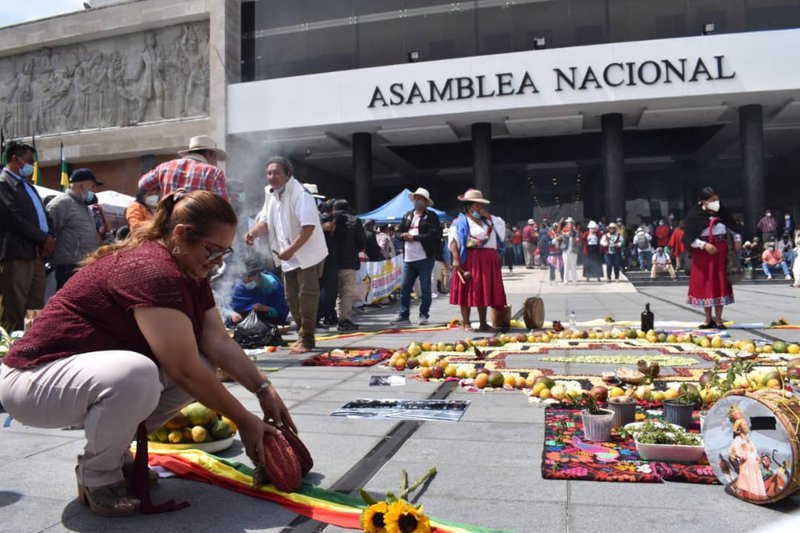 ENI Ecuador - presentacion COSAL.jpg