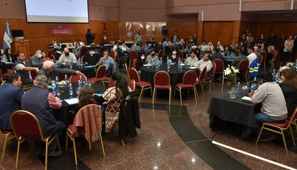 Reunion-mesa-trinacional.jpg
